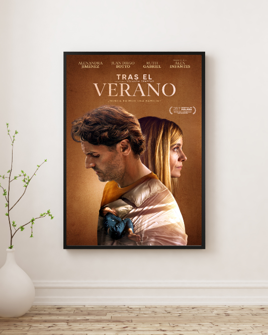 Tras el verano framed poster