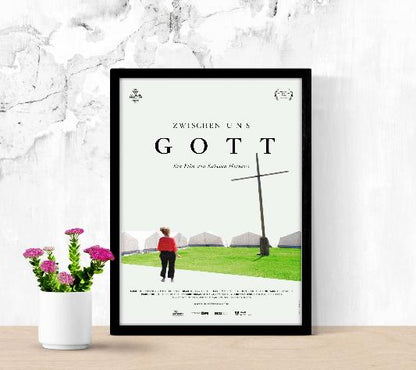 Zwischen Uns Gott framed poster