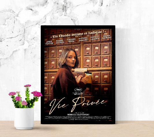 Vie Privèe framed poster