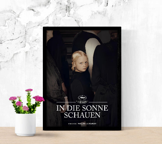 In Die Sonne Schauen framed poster