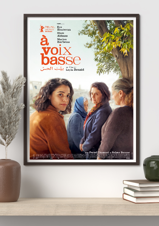 A voice basse framed poster