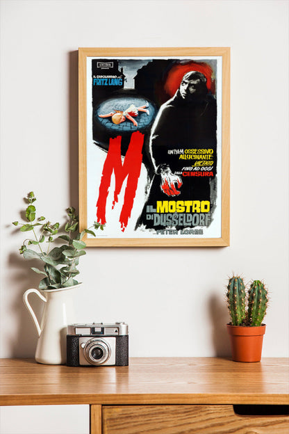 M Il mostro di Dusseldorf framed poster