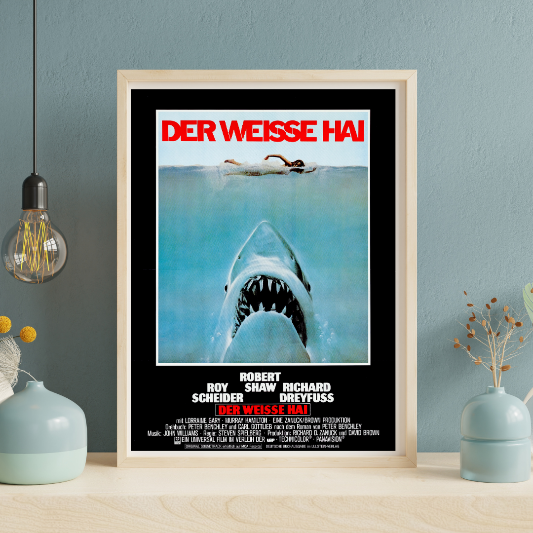 Der Weisse Hai framed poster