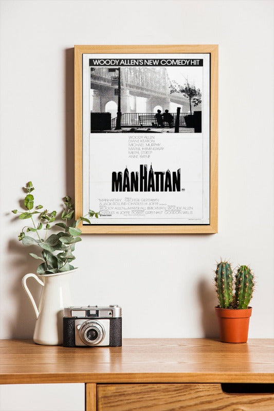 Manhattan - framed poster