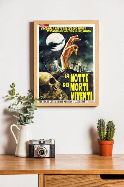 La notte dei morti viventi - framed poster