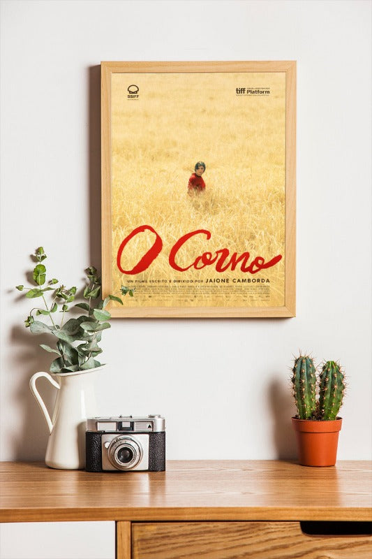 O Corno - framed poster